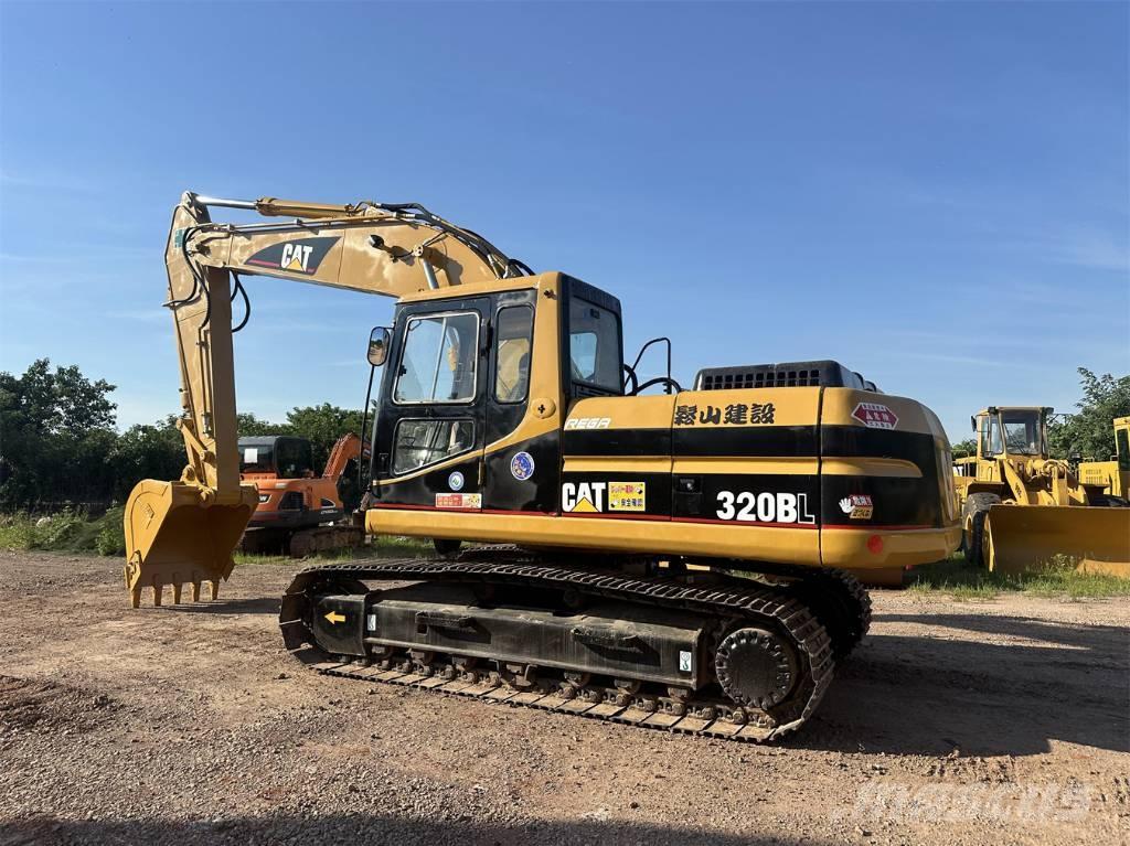CAT 320BL Beltegraver