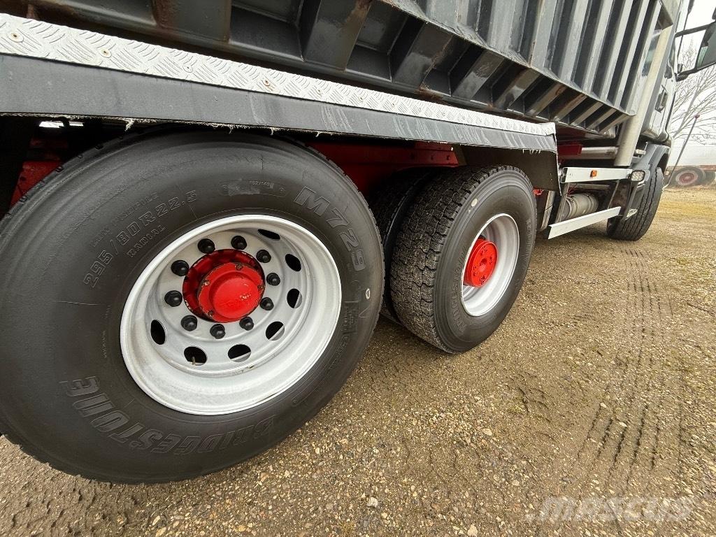 Scania T 144-530 Tippbil