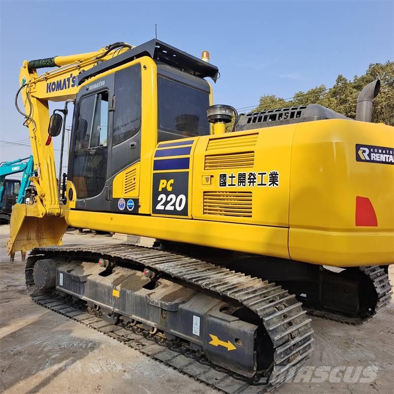 Komatsu PC 220-8 Beltegraver