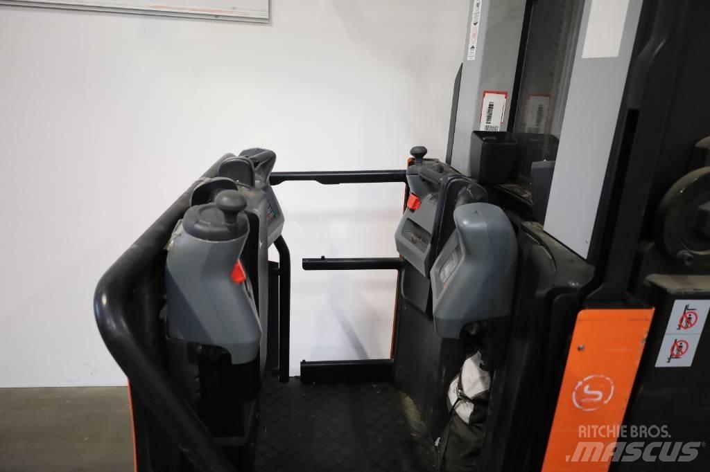 Toyota OME 100 H Middelsløftende plukketruck