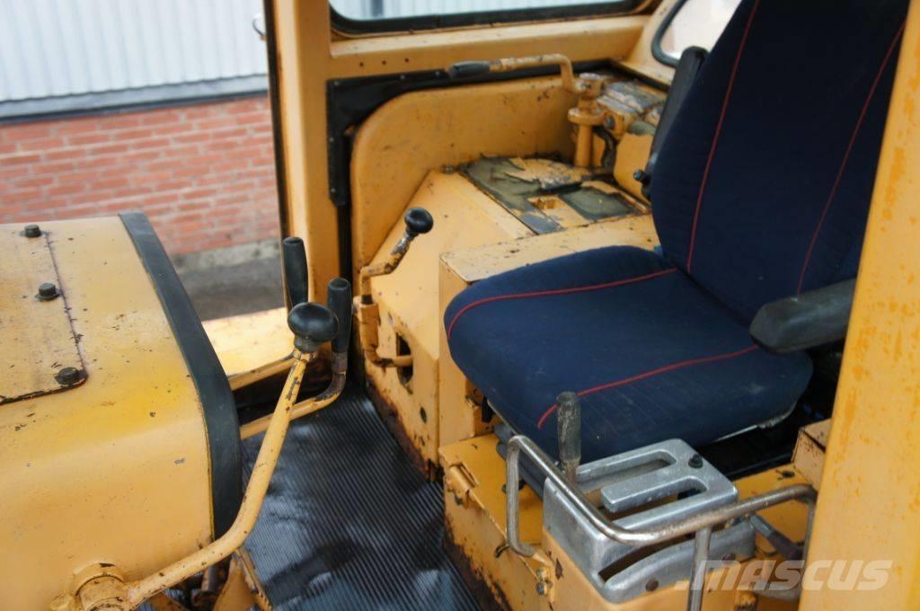 Komatsu D 155 A-1 Dozere Beltegående