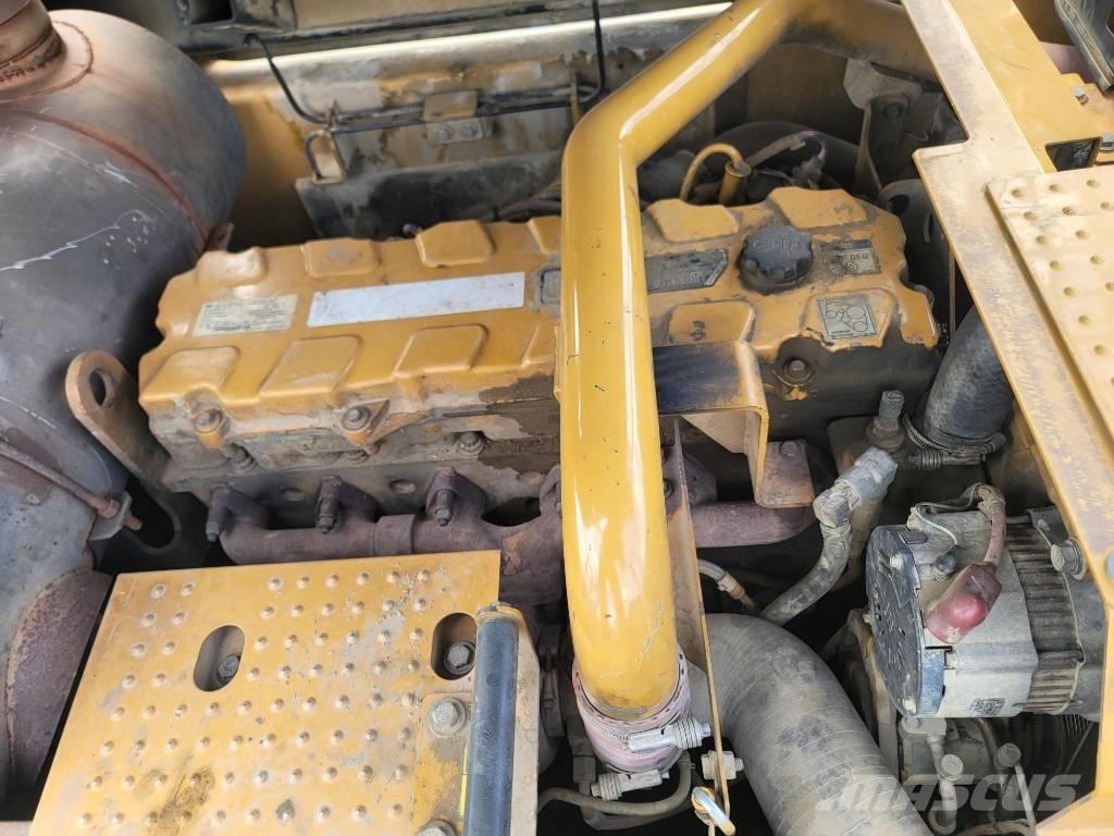 CAT 336D2L Beltegraver