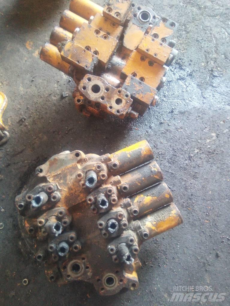 Liebherr R 942 LC Hydraulikk