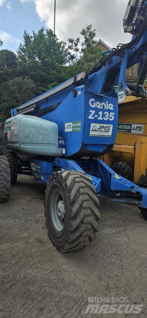 Genie Z 135/70 Leddede bomlifter