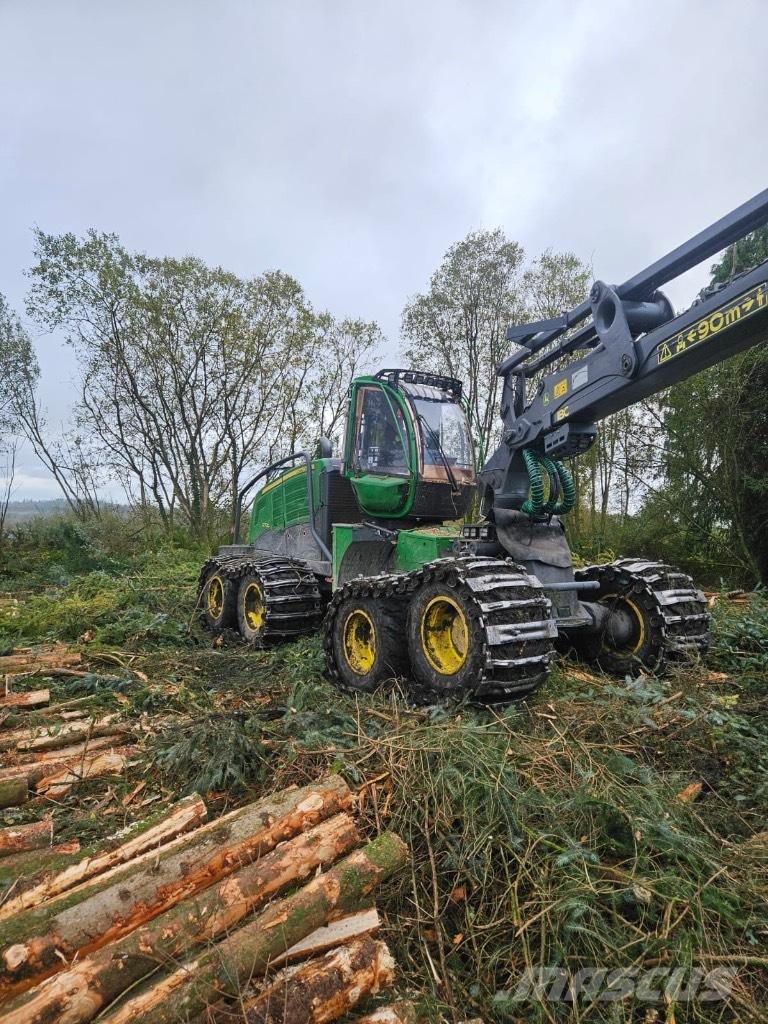 John Deere 1270G 8WD Hogstmaskiner
