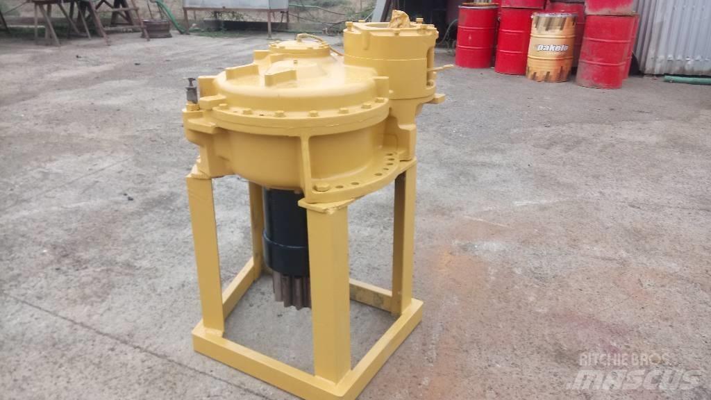 CAT 245 Girkasse