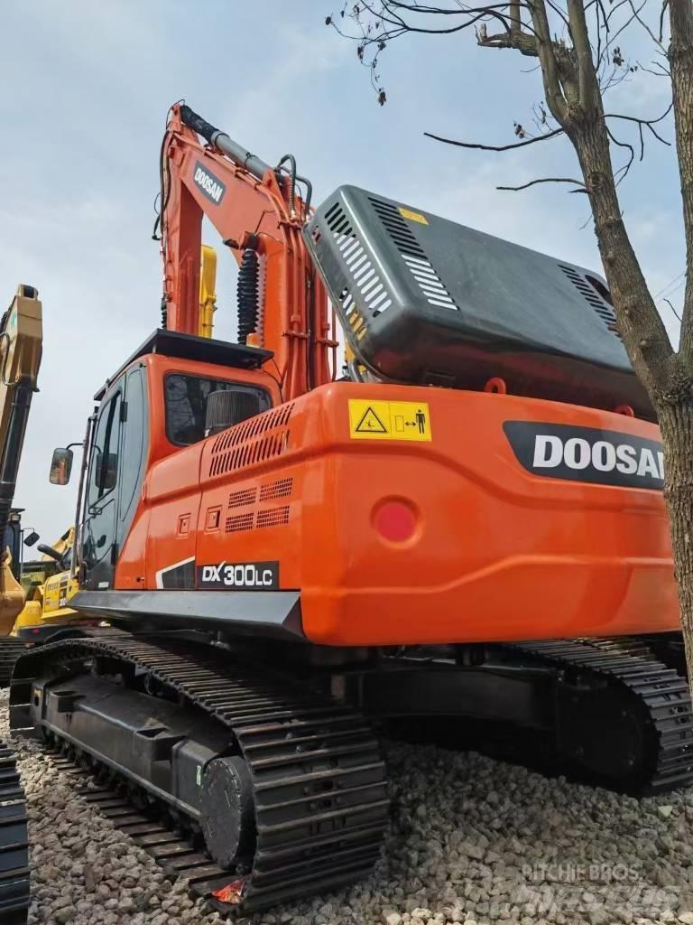 Doosan DX 300 LCA Beltegraver