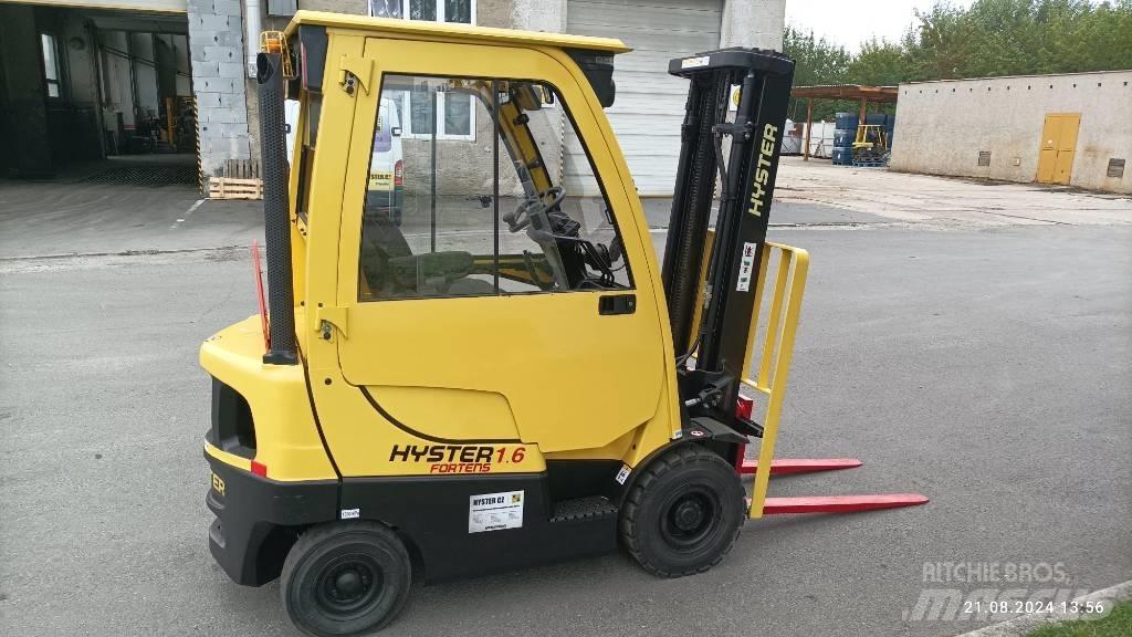 Hyster H1.6FT Diesel Trucker