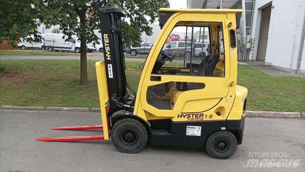 Hyster H1.6FT Diesel Trucker