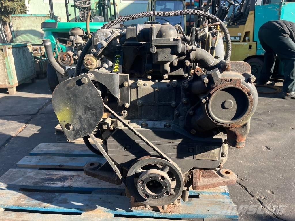 Perkins 1004 E-0044 Motorer