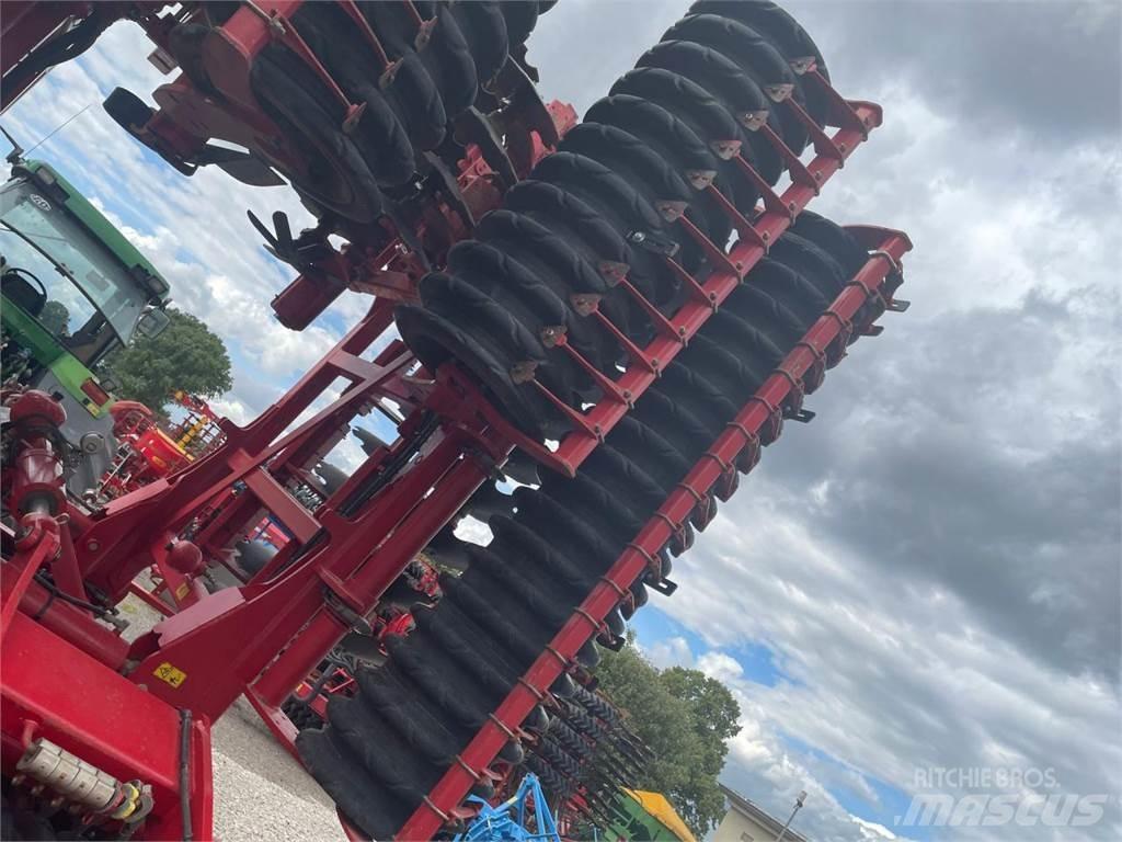 Horsch Joker 10RT Skålharver