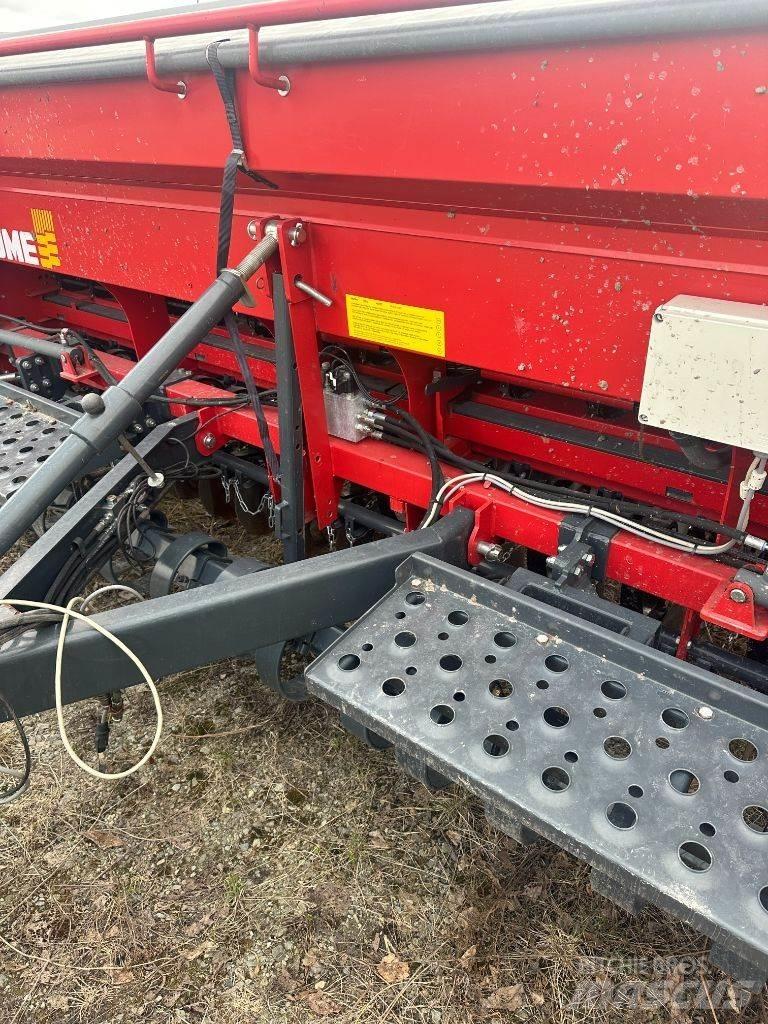 Tume HKL4000 Såmaskiner