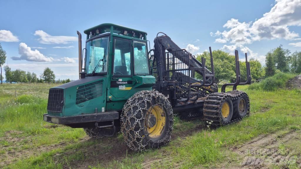 Timberjack 1010 Lassbærere