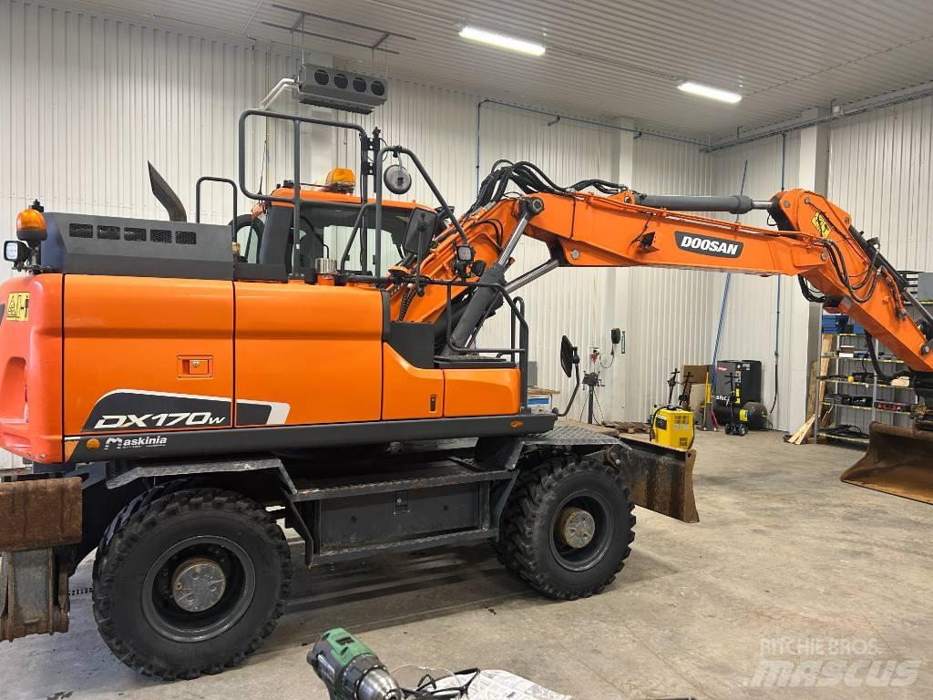 Doosan DX170W-5 Hjulgravere