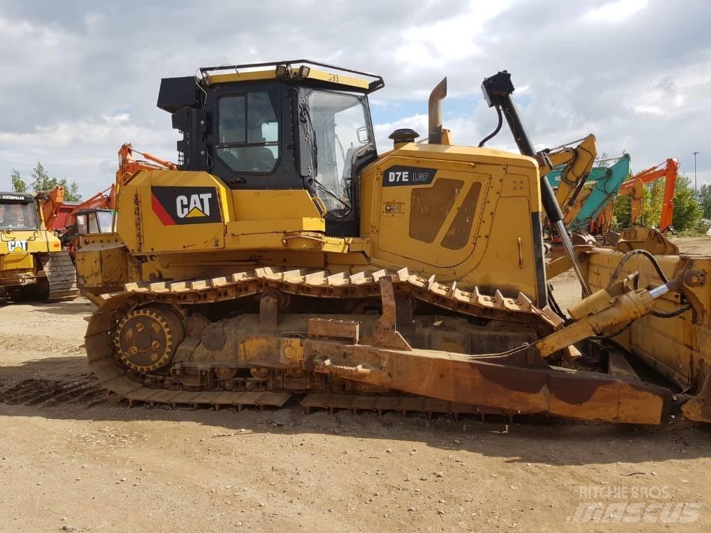 CAT D 7 E LGP Dozere Beltegående
