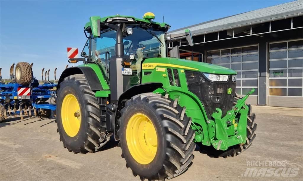 John Deere 7R 330 Traktorer