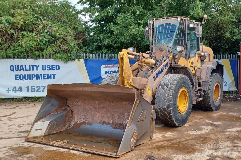 Komatsu WA 200-8 Hjullastere
