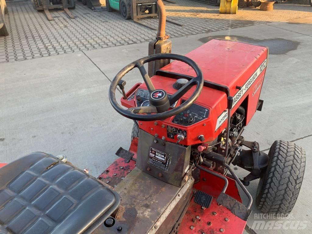 Massey Ferguson 1010 Traktorer