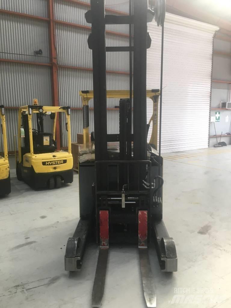 Hyster R1.6 Skyvemasttruck