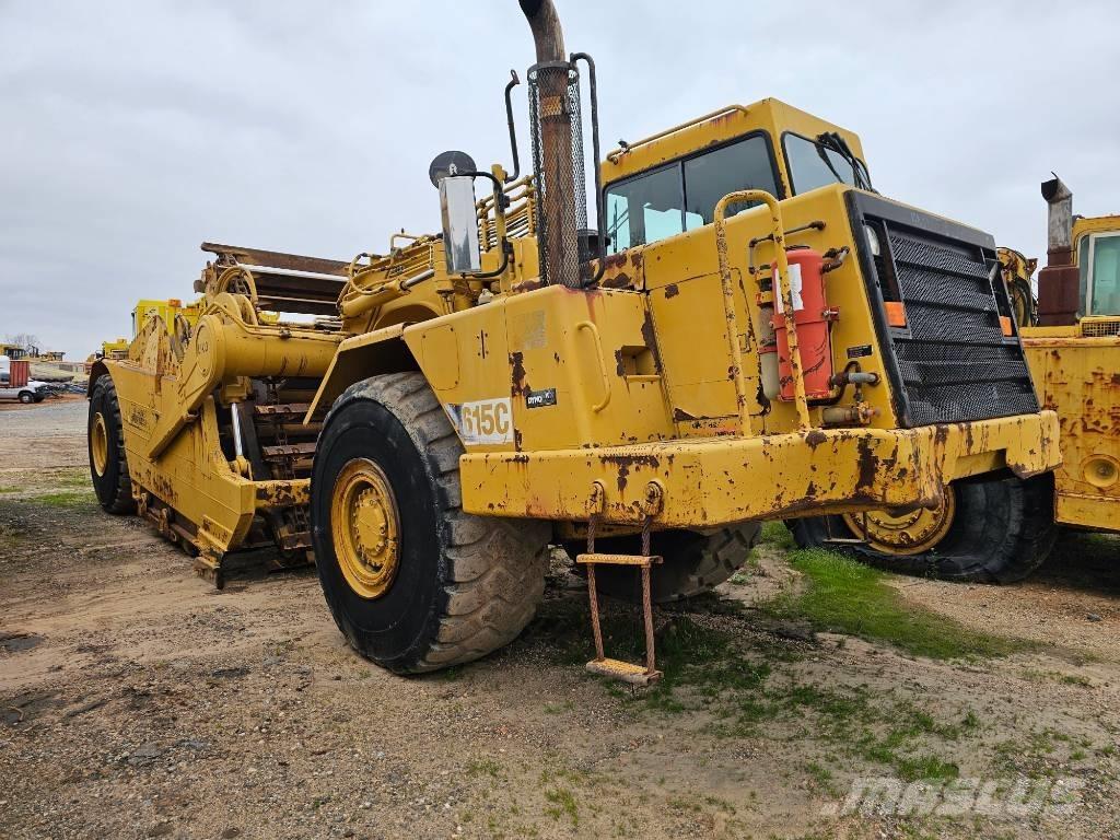 CAT 615 C II Veiskrape