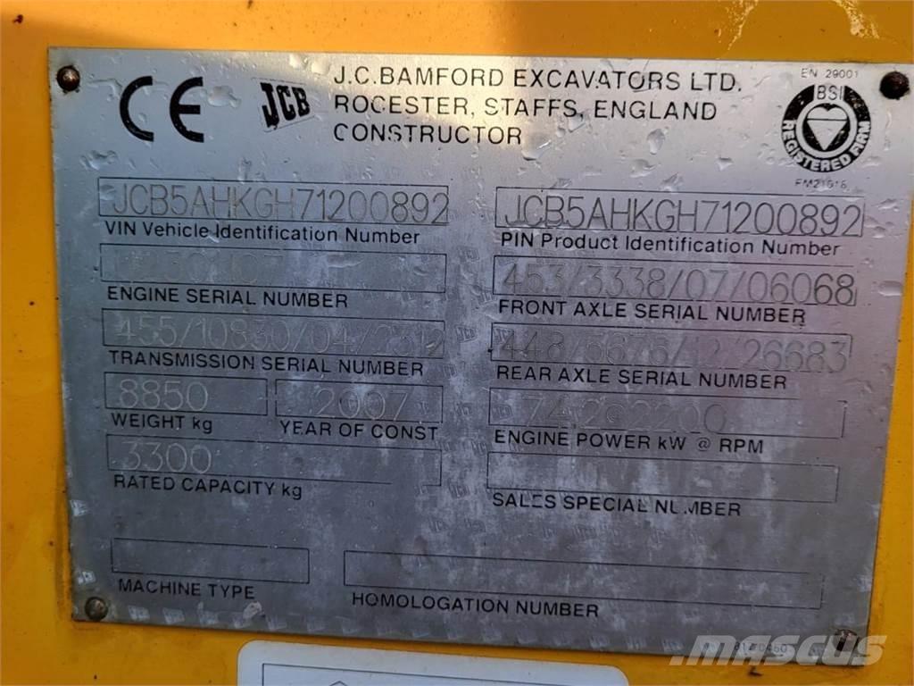 JCB 533-105 Teleskop bomlifter