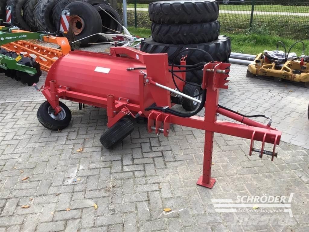  ERDBEERENTRANKER Sette- og Plantemaskiner
