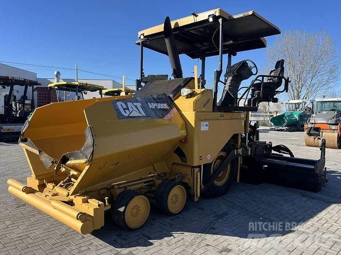 CAT AP 500E Asfaltutleggere