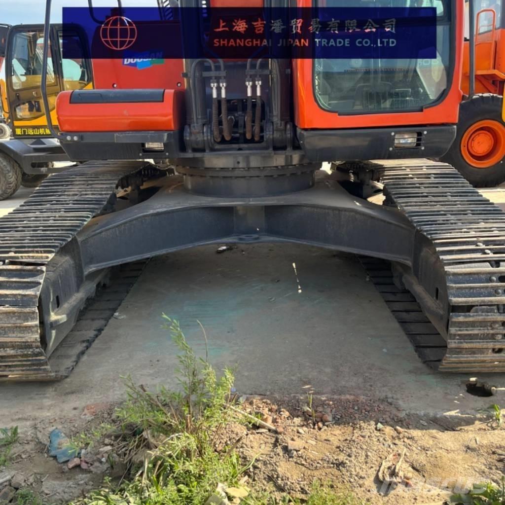 Doosan DX 300 Beltegraver