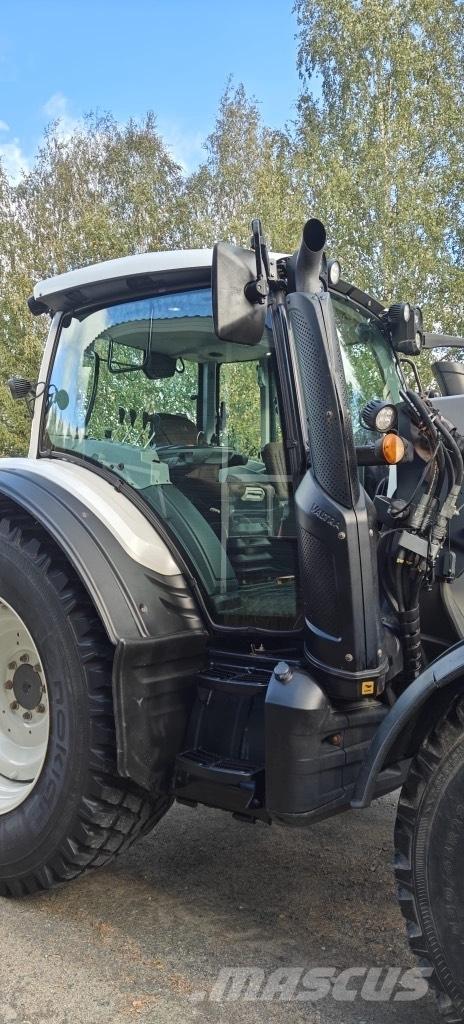 Valtra N 154 A Traktorer