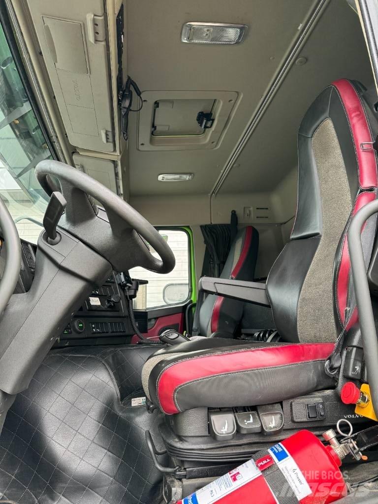 Volvo FM 8*4 Tippbil