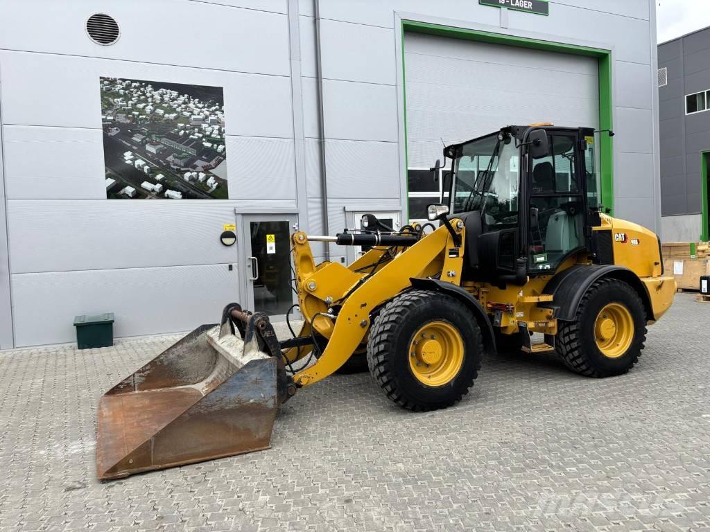 CAT !!SOLD!! 908 M Hjullastere