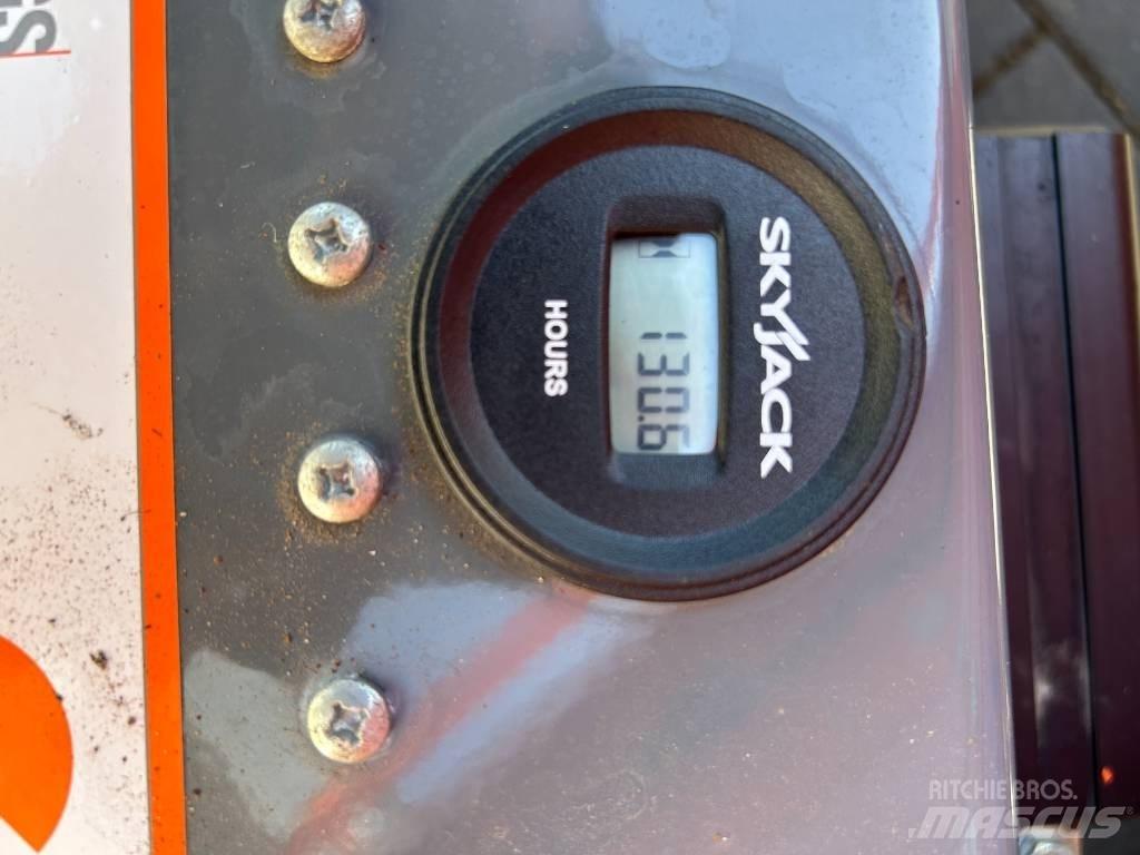 SkyJack SJ III 4632 Sakselifter
