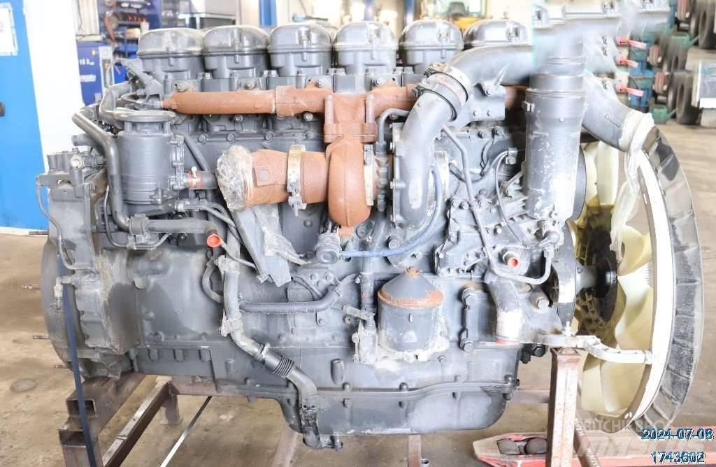 Scania P 360 Motorer