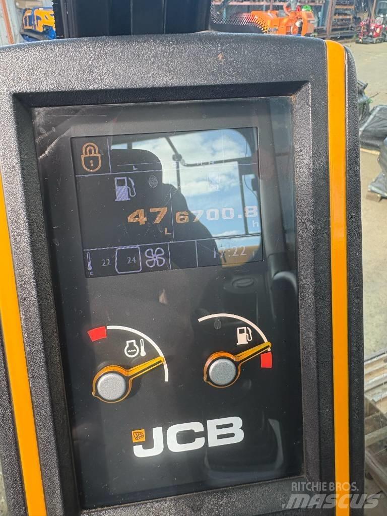 JCB JS 130 LC Beltegraver