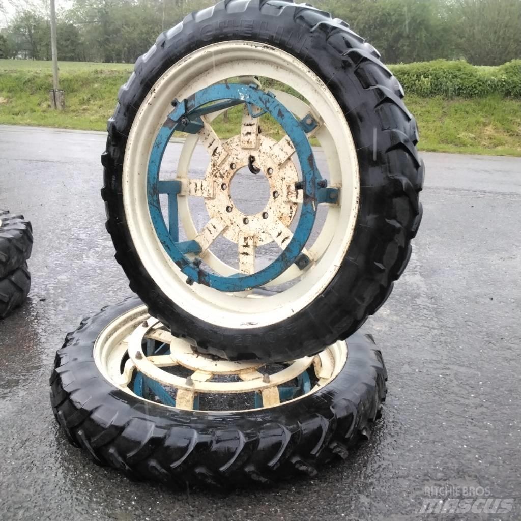 Michelin 230/95R44 Dekk, hjul og felger