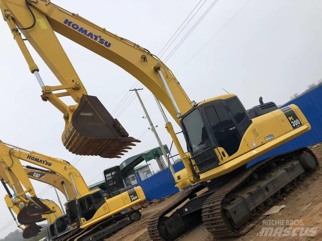 Komatsu 300-7 Beltegraver
