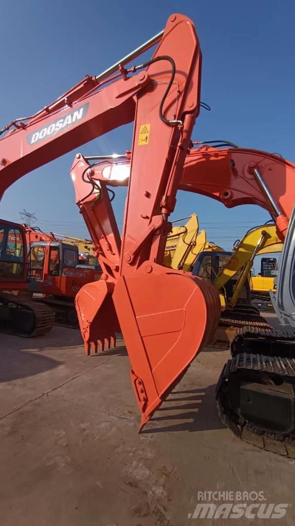 Doosan DX 300 LC Beltegraver