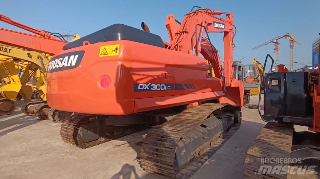 Doosan DX 300 LC Beltegraver