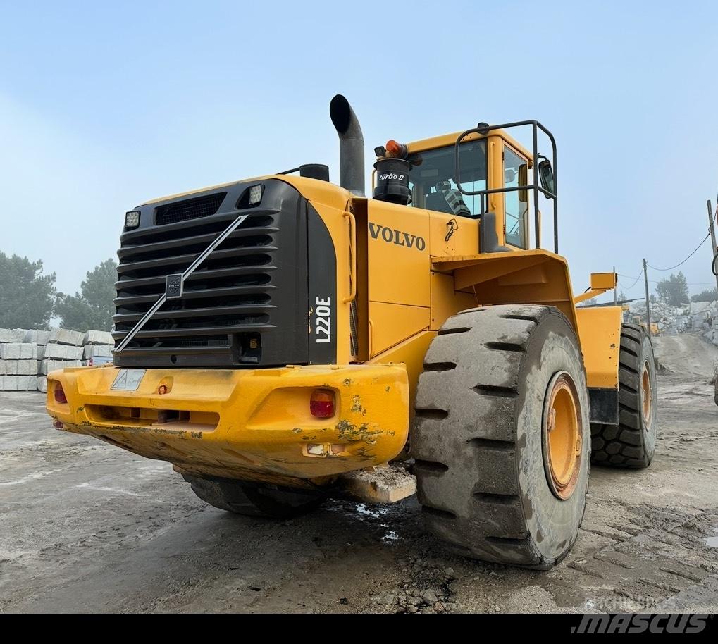 Volvo L 220 E Hjullastere