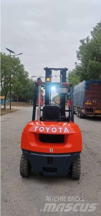 Toyota FD 50 Diesel Trucker