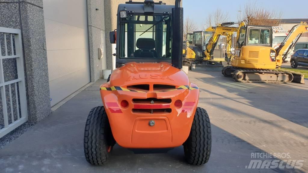 Ausa C 250 H X4 Diesel Trucker