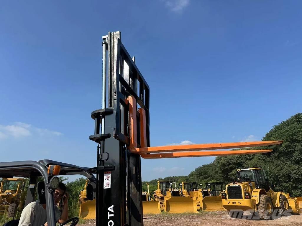 Toyota 30 Forklift Diesel Trucker