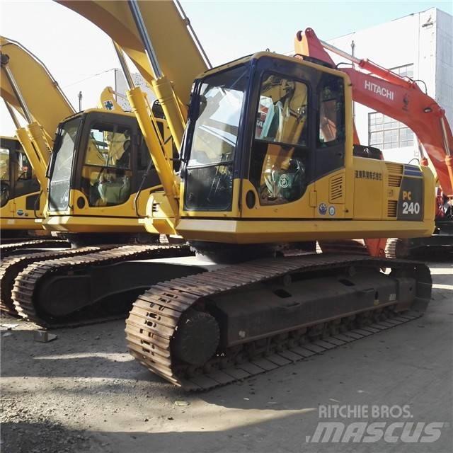 Komatsu PC 240 Beltegraver