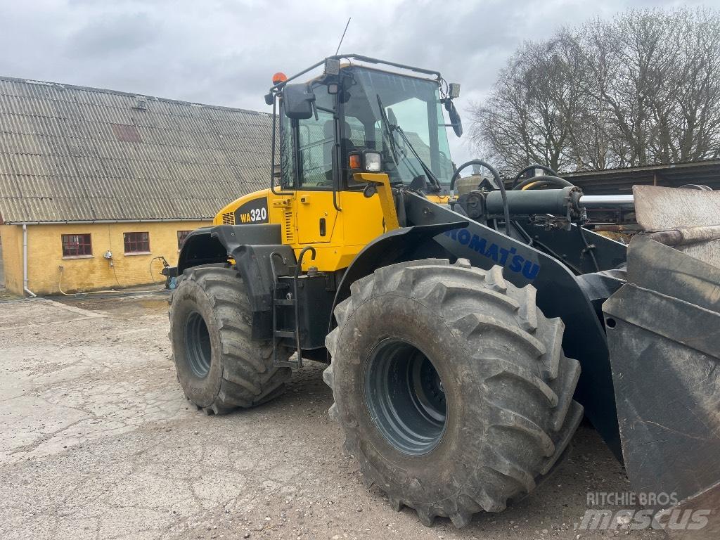 Komatsu WA 320-5 Hjullastere