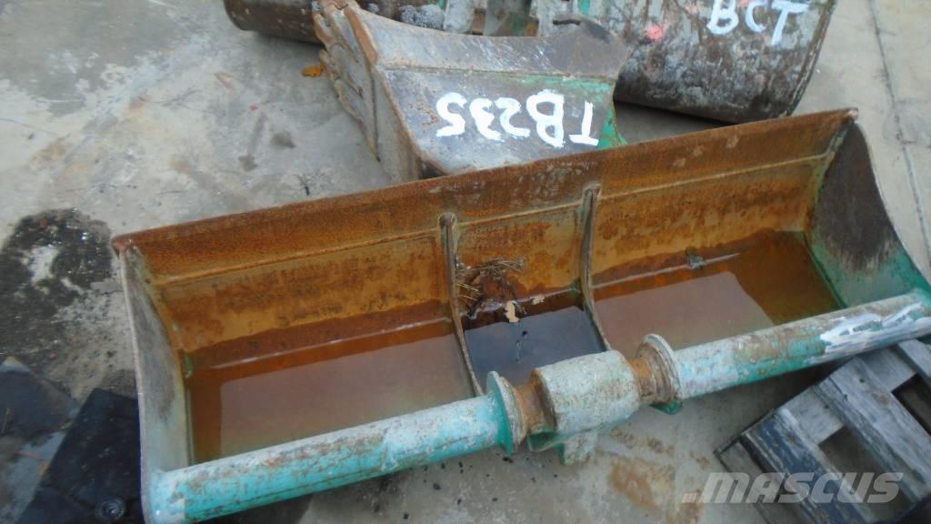 Takeuchi TB 235 Minigravere <7t