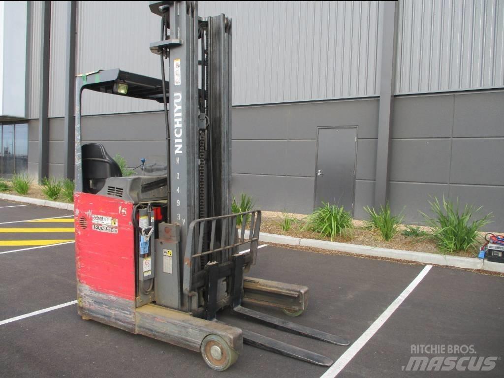 Nichiyu FBRF16-75B Skyvemasttruck