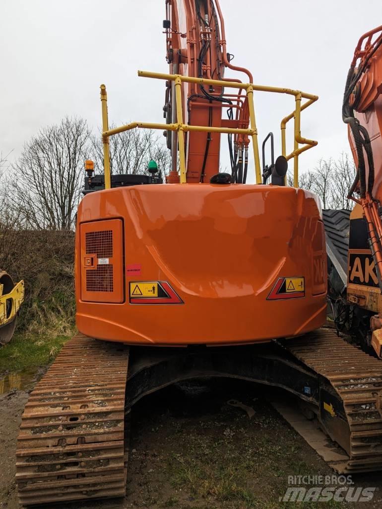 Hitachi ZX225US-7 Beltegraver