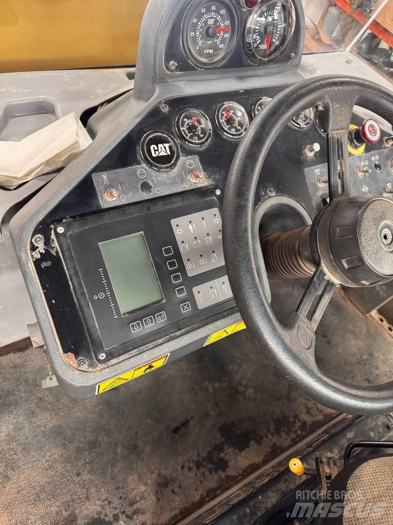 CAT RM 300 Asfalt resirkulering