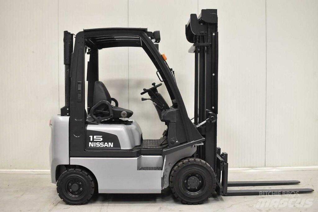 Nissan FD01A18Q Diesel Trucker