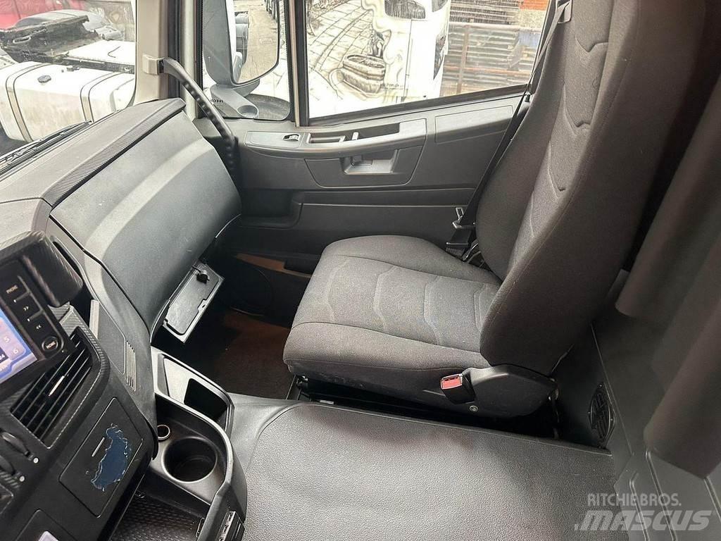 Iveco Stralis 460 Chassis